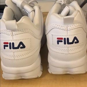 Size 9 Fila Disruptor II